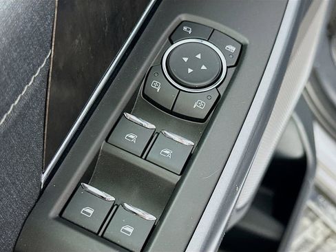 Used 2021 Ford F150 Lariat RWD image 20
