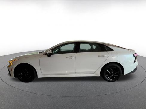 Used 2025 Kia K5 LXS FWD image 9