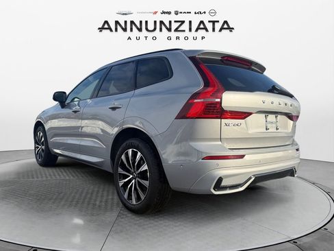 Used 2024 Volvo XC60 B5 Plus image 3