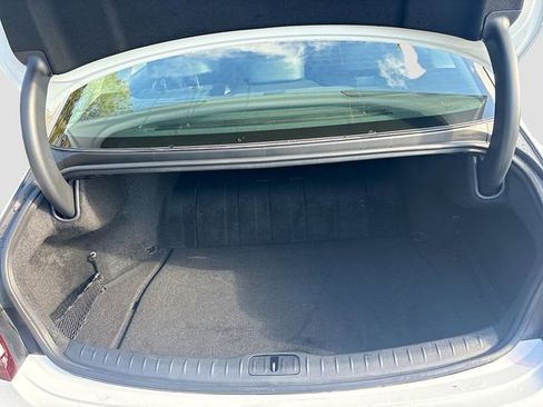 Used 2024 Genesis G80 image 12