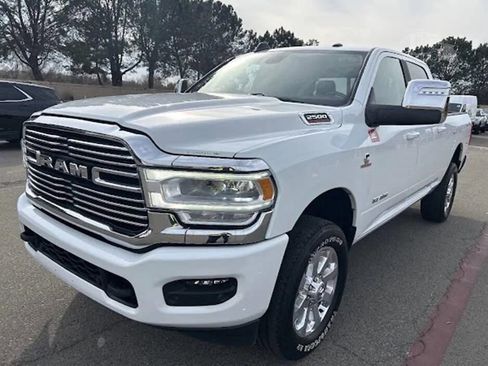 Used 2023 RAM 2500 Laramie AWD/4WD image 5