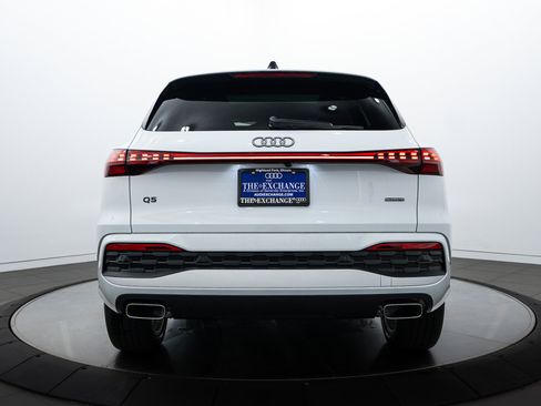 New 2025 Audi Q5 2.0T Premium Plus image 17
