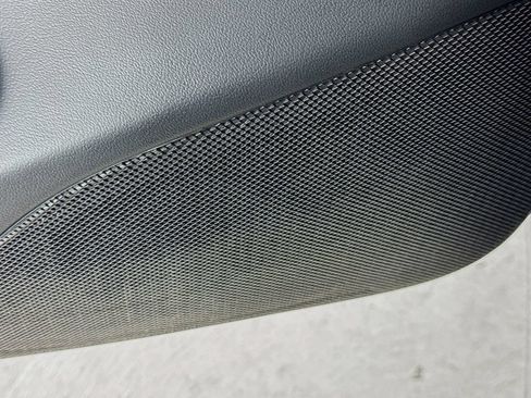 Used 2018 Tesla Model 3 Long Range RWD image 21