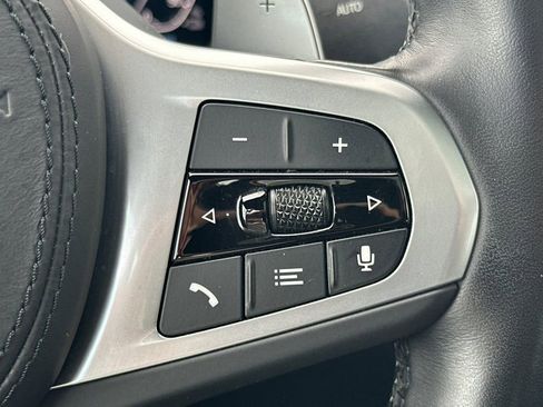 Used 2023 BMW 530e 530e iPerformance w/ M Sport Package image 27