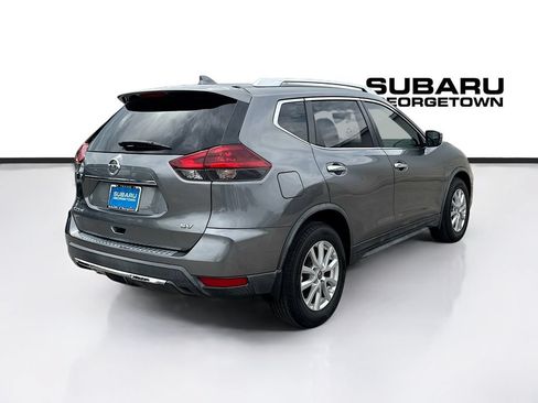 Used 2018 Nissan Rogue SV FWD image 7