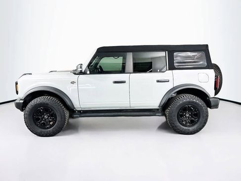 Certified 2023 Ford Bronco Wildtrak image 3