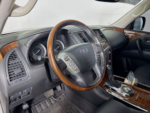 Used 2019 INFINITI QX80 Luxe w/ 22" Wheel Package image 9