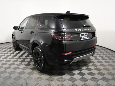 Certified 2025 Land Rover Discovery Sport Dynamic SE AWD/4WD image 4