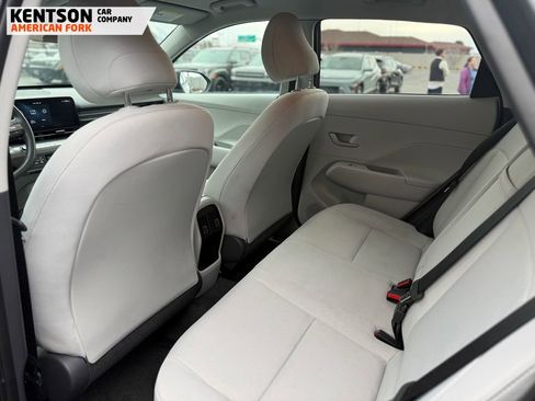 Used 2025 Hyundai Kona SEL image 37