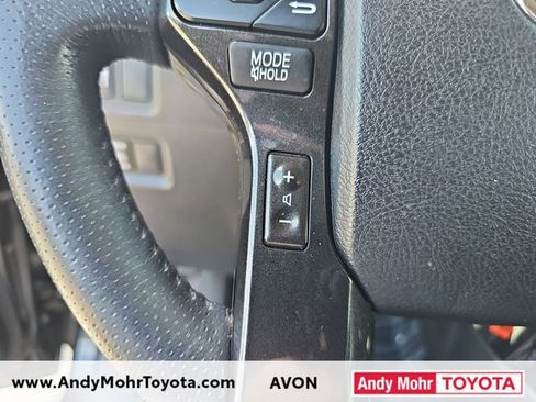 Used 2019 Toyota 4Runner TRD Off-Road AWD/4WD image 17