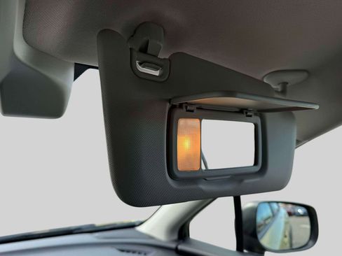 Used 2023 Subaru Crosstrek 2.5i Sport image 31