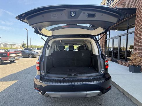 Used 2022 Nissan Armada SL w/ Cargo Package AWD/4WD image 12