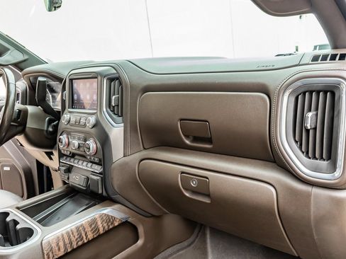 Used 2021 GMC Sierra 2500 Denali w/ Denali Ultimate Package AWD/4WD image 17