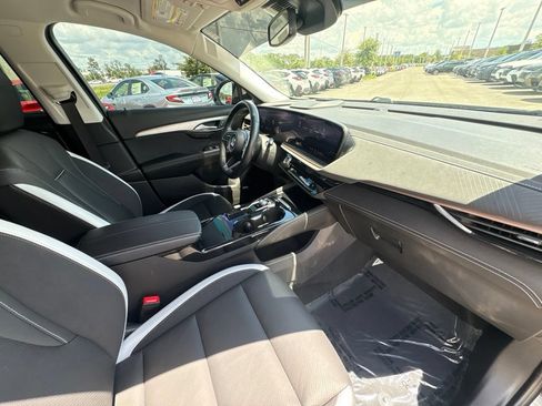 Used 2024 Buick Envision Sport Touring AWD/4WD image 22