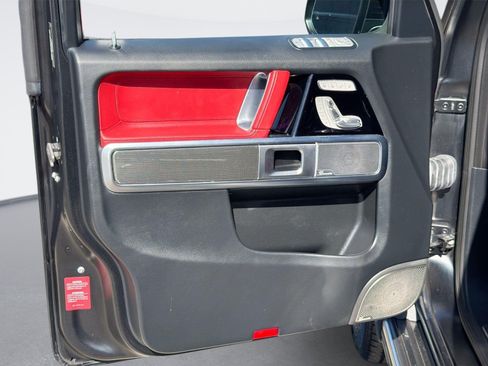 Used 2024 Mercedes-Benz G 550 image 19