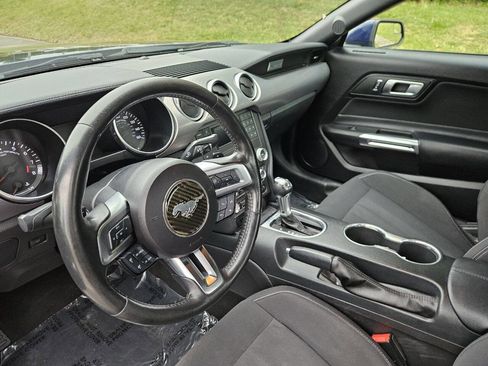 Used 2019 Ford Mustang GT w/ Black Accent Package RWD image 12