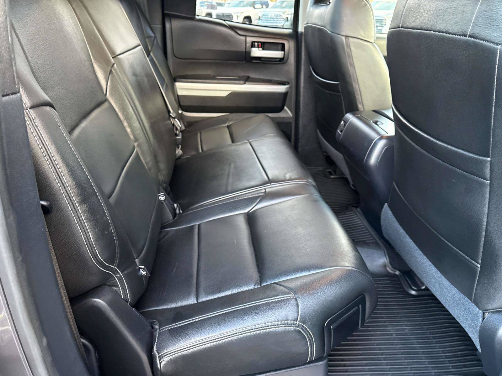 Used 2019 Toyota Tundra SR5 w/ SR5 Upgrade Package AWD/4WD image 21