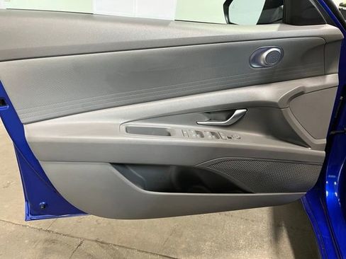 Used 2024 Hyundai Elantra SEL FWD image 20