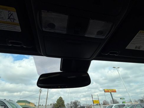 Used 2022 Nissan Frontier PRO-4X w/ Pro-4X Premium Package image 20