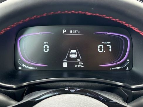Used 2025 Kia Soul GT-Line w/ GT-Line Technology Package FWD image 33