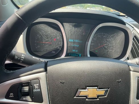 Used 2017 Chevrolet Equinox LT w/ Convenience Package FWD image 24