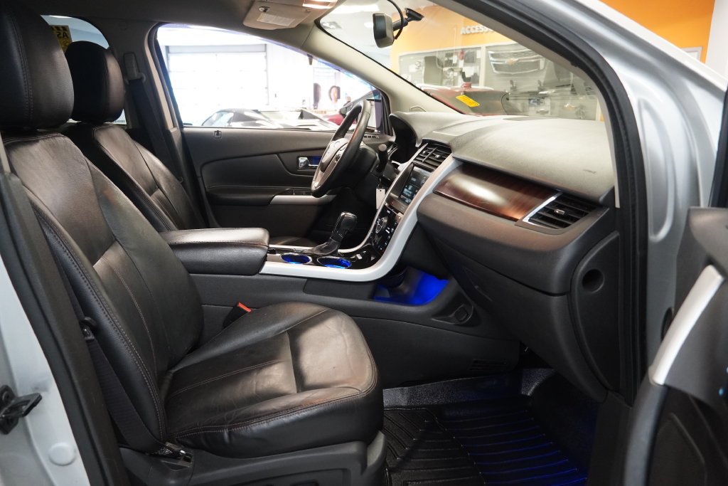 Used 2014 Ford Edge Limited FWD image 34