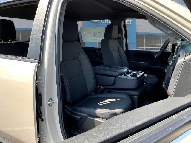 New 2026 Chevrolet Silverado 2500 Custom w/ Custom Value Package AWD/4WD image 10