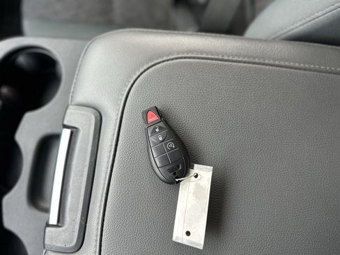 Used 2018 RAM 2500 Big Horn image 33