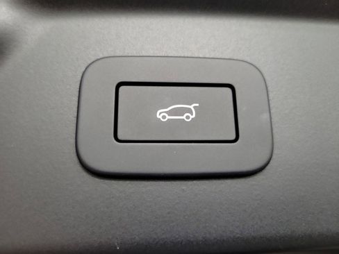 New 2026 Land Rover Range Rover Velar Dynamic SE image 29