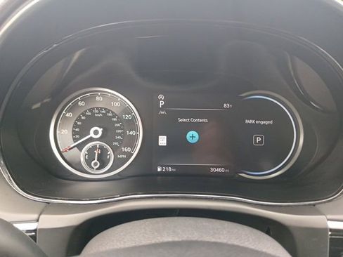 Used 2025 Genesis GV70 2.5T AWD/4WD image 22