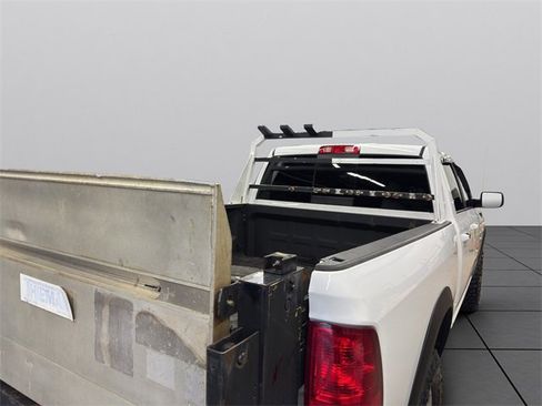 Used 2016 RAM 2500 Big Horn image 32