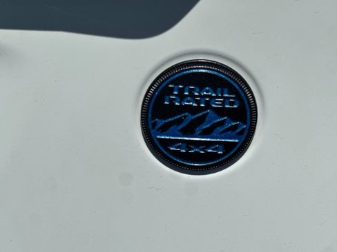 Used 2024 Jeep Wrangler Unlimited AWD/4WD image 13