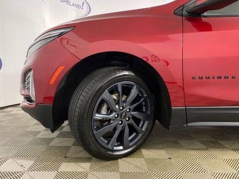 Certified 2022 Chevrolet Equinox RS image 30