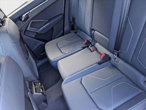 New 2025 Audi Q3 2.0T Premium image 18