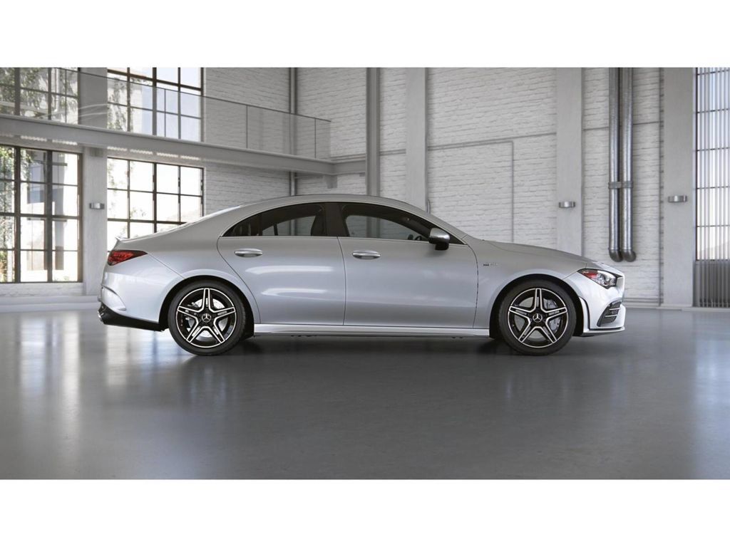 Certified 2022 Mercedes-Benz CLA 35 AMG 4MATIC image 17