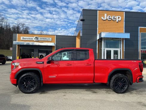 Used 2020 GMC Sierra 1500 Elevation w/ Elevation Value Package image 4