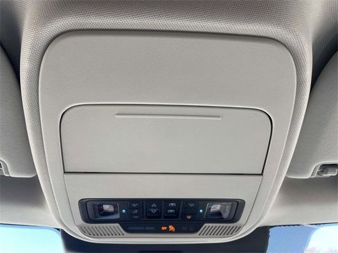 New 2025 Ford Expedition Max Platinum w/ Driver's Package image 7