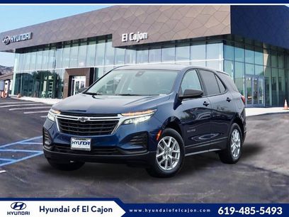 Used 2022 Chevrolet Equinox LS w/ LS Convenience Package