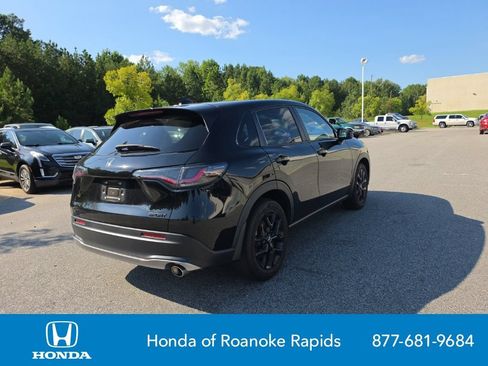 Used 2024 Honda HR-V Sport image 5