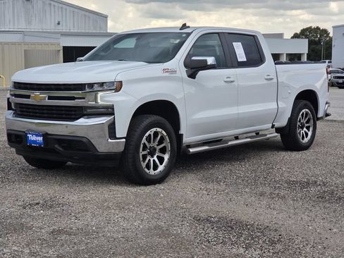 Used 2021 Chevrolet Silverado 1500 LT AWD/4WD image 4