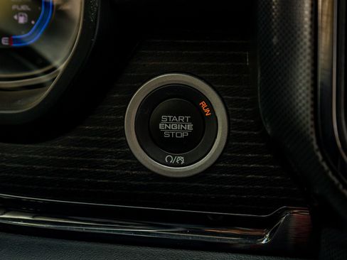 Used 2024 RAM 1500 Limited image 23