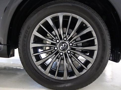 Used 2024 INFINITI QX80 Sensory AWD/4WD image 88