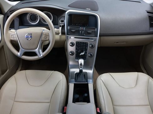 Used 2013 Volvo XC60 3.2 Premier Plus FWD image 22