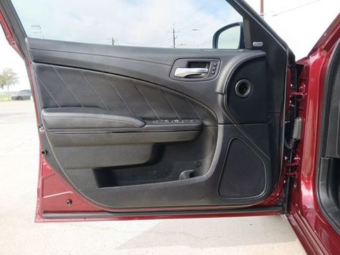 Used 2023 Dodge Charger SXT w/ Plus Group image 18