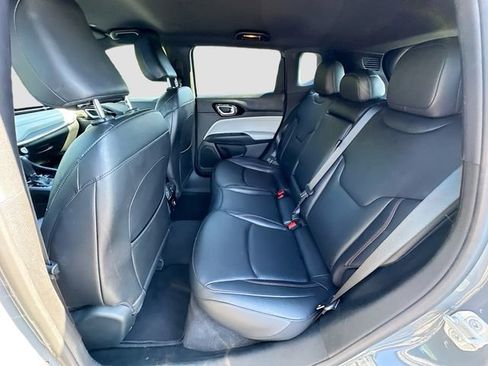 Used 2024 Jeep Compass Limited image 22