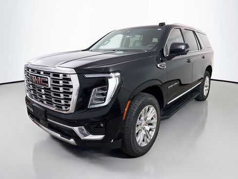 Used 2025 GMC Yukon Denali image 3