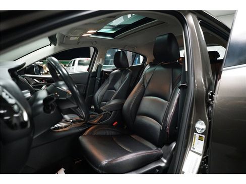 Used 2014 MAZDA MAZDA3 i Grand Touring image 11