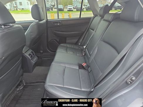 Used 2019 Subaru Outback 2.5i Limited w/ Protection Package #1 AWD/4WD image 12