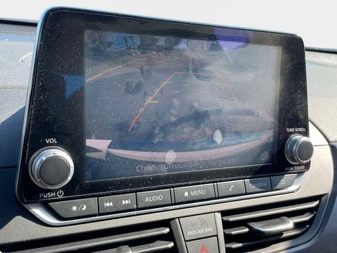 Used 2023 Nissan Altima 2.5 SV FWD image 27