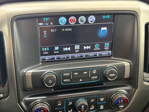 Used 2018 Chevrolet Silverado 1500 LT w/ All Star Edition AWD/4WD image 21
